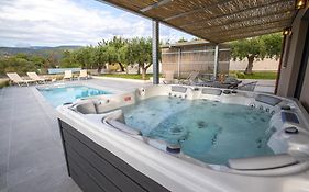 Onar - Luxury Villas