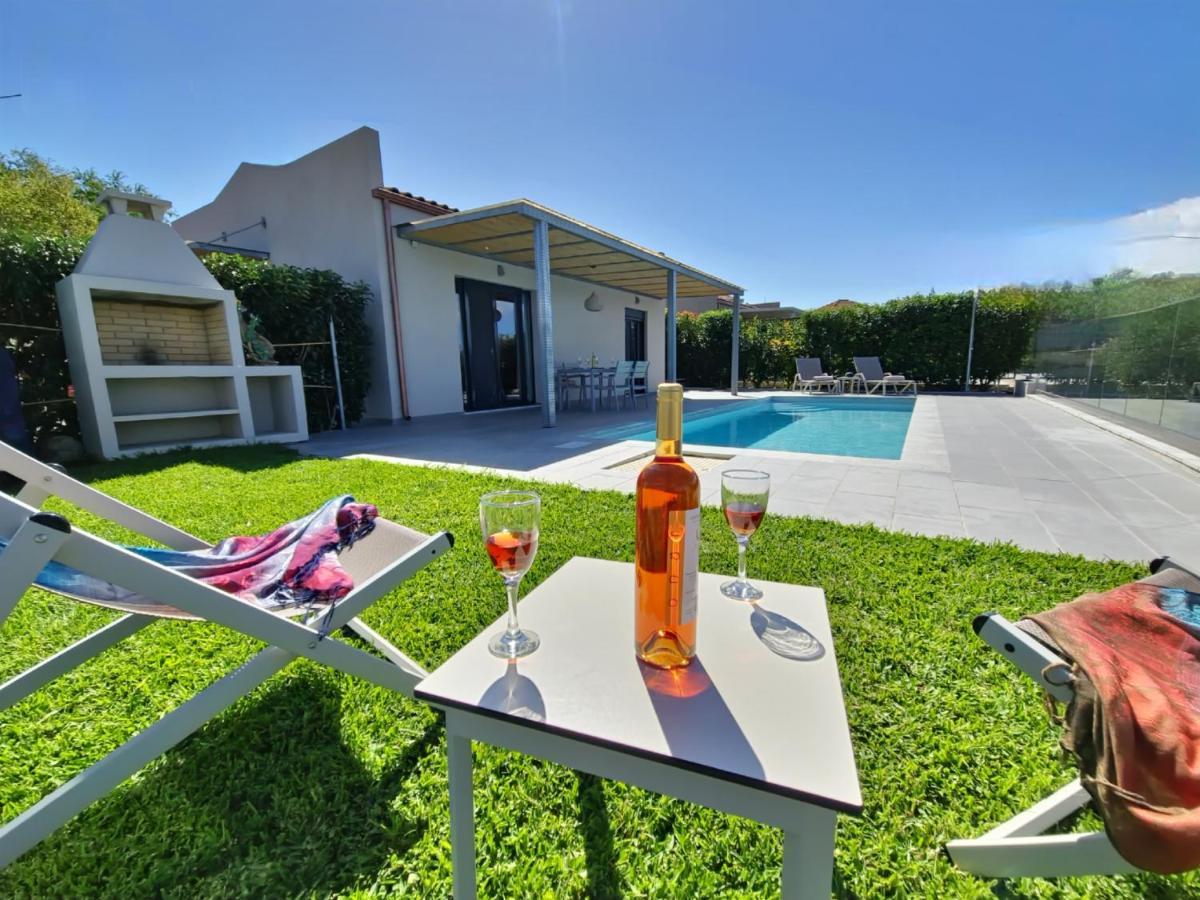 Onar - Luxury Villas Αργοστόλι Εξωτερικό φωτογραφία