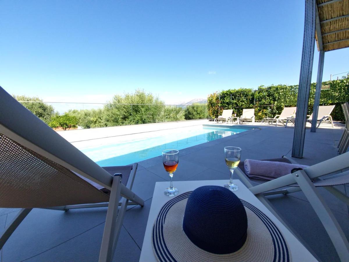 Onar - Luxury Villas Αργοστόλι Εξωτερικό φωτογραφία